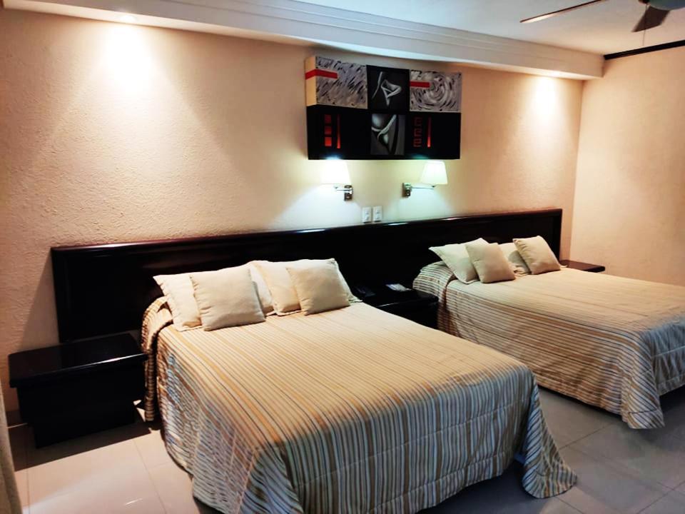 Hotel Mary Celaya Celaya  Zewnętrze zdjęcie