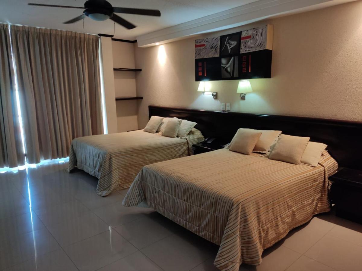 Hotel Mary Celaya Celaya  Zewnętrze zdjęcie