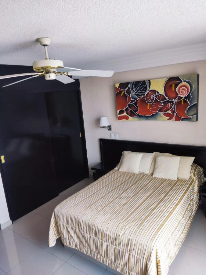 Hotel Mary Celaya Celaya  Zewnętrze zdjęcie